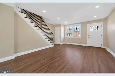 219 Stearly, Philadelphia, PA 19111 - Photo 4