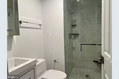 105 S 18th Street #4B, Philadelphia, PA 19103 - Photo 6