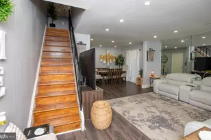 3633 N Hereford Ln, Philadelphia, PA 19114 - Photo 4