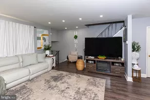 3633 N Hereford Ln, Philadelphia, PA 19114 - Photo 6