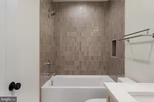 954 N 6th St, Philadelphia, PA 19123 - Photo 18