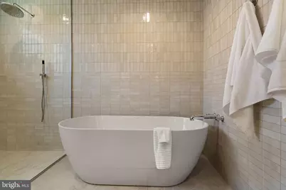 954 N 6th Street, Philadelphia, PA 19123 - Photo 36
