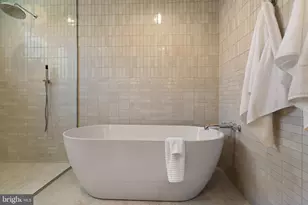 954 N 6th St, Philadelphia, PA 19123 - Photo 36