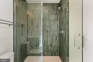 954 N 6th St, Philadelphia, PA 19123 - Photo 22