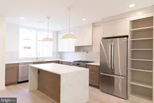 954 N 6th St, Philadelphia, PA 19123 - Photo 8