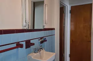 1533 W Passyunk Ave, Philadelphia, PA 19145 - Photo 8