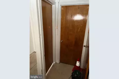 1533 W Passyunk Avenue, Philadelphia, PA 19145 - Photo 2