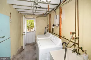 3143 Brighton St, Philadelphia, PA 19149 - Photo 32