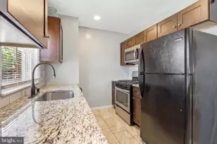 8254 Rodney St, Philadelphia, PA 19150 - Photo 8