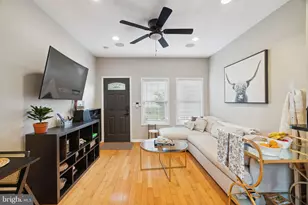 2357 Montrose St, Philadelphia, PA 19146 - Photo 4