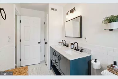 2357 Montrose Street, Philadelphia, PA 19146 - Photo 14