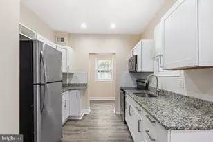 3628 N Warnock St, Philadelphia, PA 19140 - Photo 4