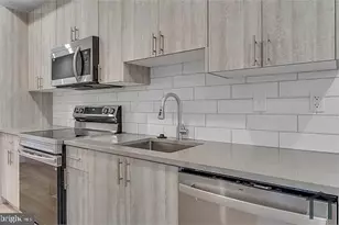 3259 N 13th St, Philadelphia, PA 19140 - Photo 16