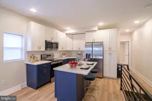 2001 S Norwood St, Philadelphia, PA 19145 - Photo 2