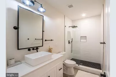 2001 S Norwood Street #UNIT A, Philadelphia, PA 19145 - Photo 14