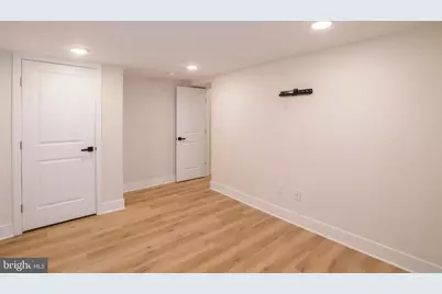2001 S Norwood Street #UNIT A, Philadelphia, PA 19145 - Photo 16