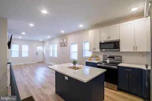 2001 S Norwood St, Philadelphia, PA 19145 - Photo 10
