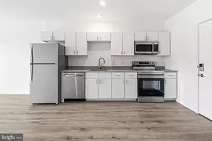 915 N Broad St, Philadelphia, PA 19123 - Photo 2