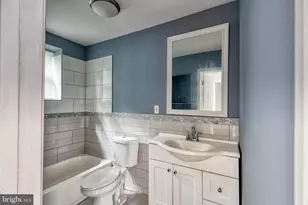 35 S Ashmead Pl S, Philadelphia, PA 19144 - Photo 14