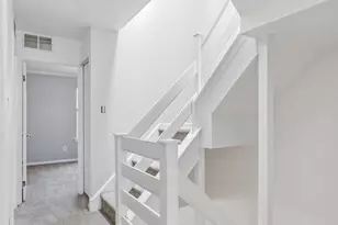 321 Sage Ln, Philadelphia, PA 19128 - Photo 18