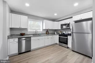 3611 Whitehall Ln, Philadelphia, PA 19114 - Photo 6