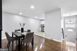 3611 Whitehall Ln, Philadelphia, PA 19114 - Photo 4