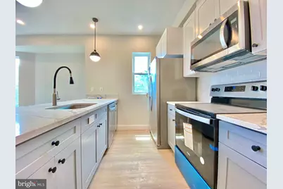 6100 Ridge Avenue #3, Philadelphia, PA 19128 - Photo 6