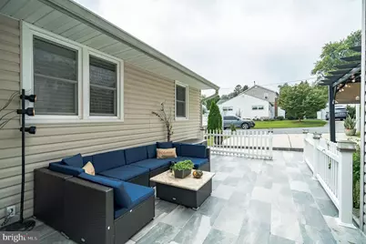 401 Maple Avenue, Philadelphia, PA 19116 - Photo 28