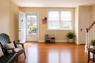 7246 Oakland St, Philadelphia, PA 19149 - Photo 2