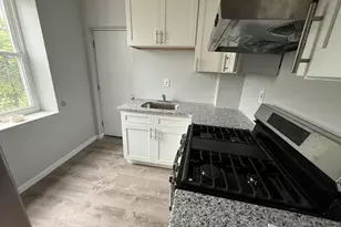 2447 Ingersoll St, Philadelphia, PA 19121 - Photo 6