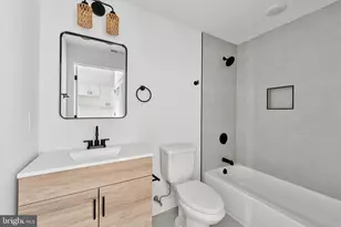 2520 N Front St, Philadelphia, PA 19133 - Photo 4