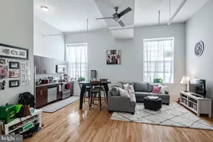 4 Leverington Ave, Philadelphia, PA 19127 - Photo 2