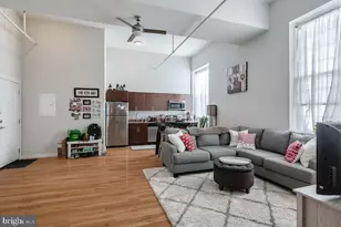 4 Leverington Ave, Philadelphia, PA 19127 - Photo 6