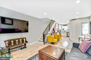 2516 S Hicks St, Philadelphia, PA 19145 - Photo 4