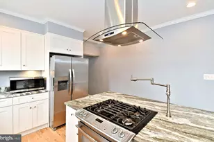 260 Roxborough Ave, Philadelphia, PA 19128 - Photo 18