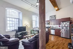 4 Leverington Ave, Philadelphia, PA 19127 - Photo 2