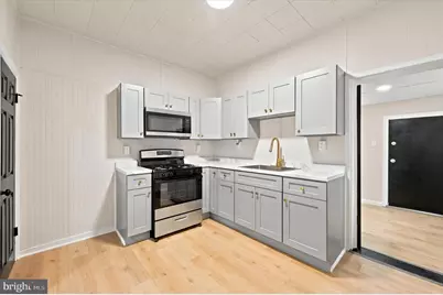 6347 Grays Avenue, Philadelphia, PA 19142 - Photo 8