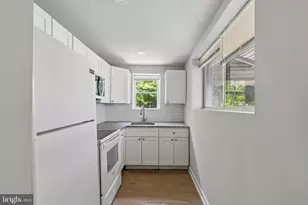 5325 W Stiles St, Philadelphia, PA 19131 - Photo 6
