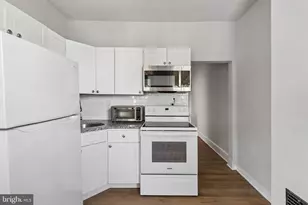 5325 W Stiles St, Philadelphia, PA 19131 - Photo 4