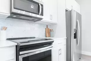 52 W Washington Ln, Philadelphia, PA 19144 - Photo 8