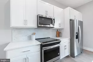 52 W Washington Ln, Philadelphia, PA 19144 - Photo 4