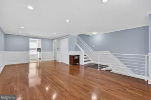 6926 Grosbeak Pl, Philadelphia, PA 19142 - Photo 2