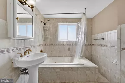 6926 Grosbeak Place, Philadelphia, PA 19142 - Photo 12