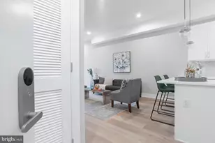 52 W Washington Ln, Philadelphia, PA 19144 - Photo 16