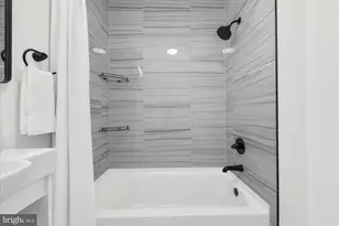 4038 Green St, Philadelphia, PA 19104 - Photo 26