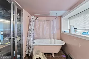1210 S 45th St, Philadelphia, PA 19104 - Photo 26