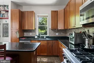 1210 S 45th St, Philadelphia, PA 19104 - Photo 10