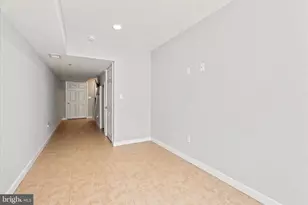 2044 N 5th St, Philadelphia, PA 19122 - Photo 16