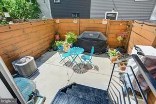 1218 N 27th St, Philadelphia, PA 19121 - Photo 38