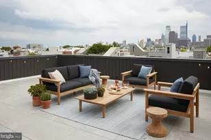 2007 Cambridge St, Philadelphia, PA 19130 - Photo 4